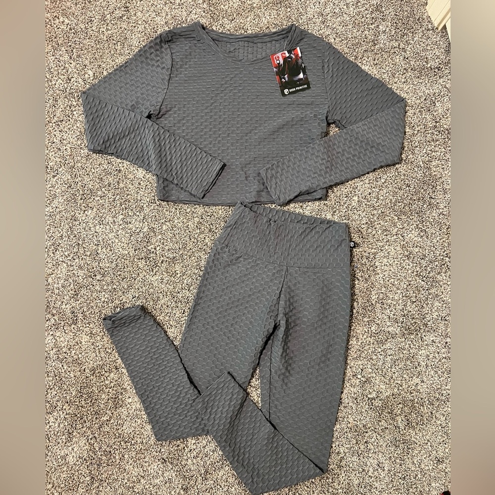 Born Primitive Crop Long Sleeve Top & High Waist Leggings Set - Gray